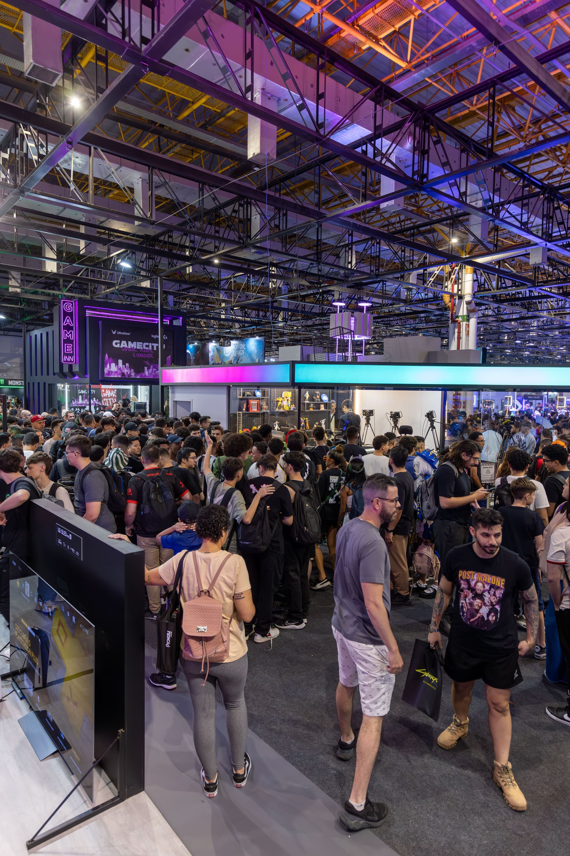 How to Avoid Duties at Trade Shows With an ATA Carnet